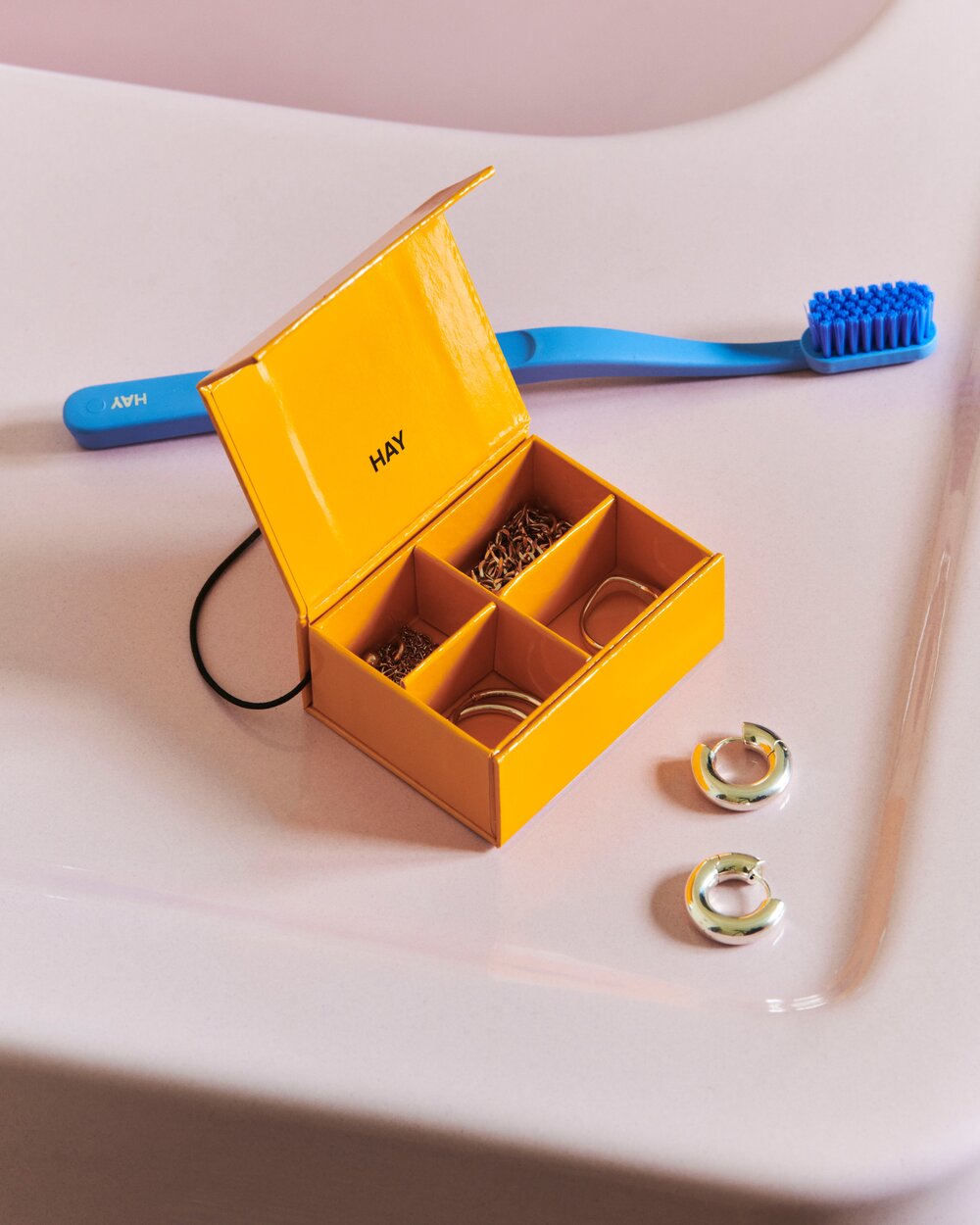 Colour Storage Travel smykkeæske, Egg yolk - XS